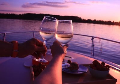 celebrating-on-a-boat-relaxing-moments-romance-su-2023-11-27-04-52-45-utc